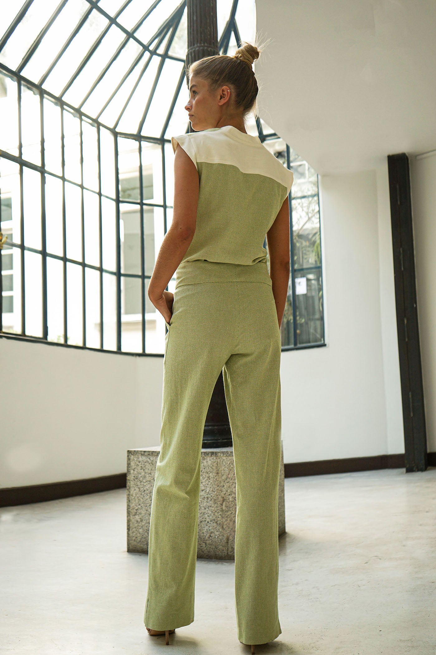 Pantalón Office MontBlanc | Baby Green Quadrate