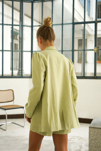 Bermuda Office Parker | Baby Green Quadrate